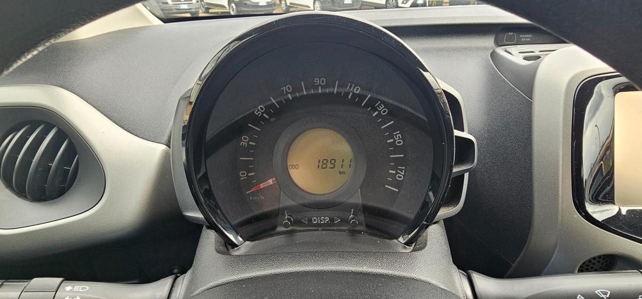 Citroen C1 VTi 68 CV 5 p. Shine SOLO 18000 KM