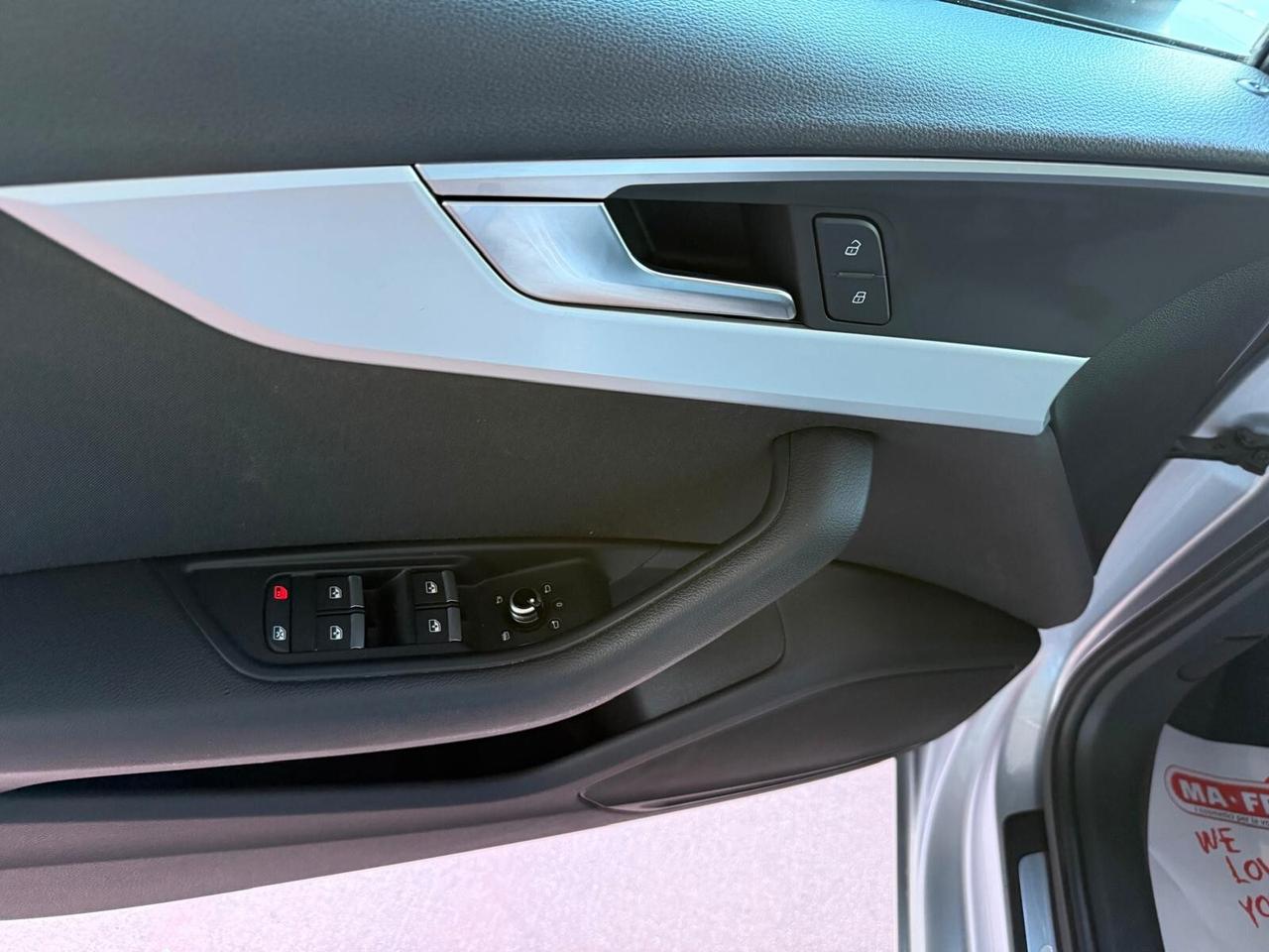 A4 Avant 2.0 TDI 190 CV quattro S tronic Business Sport (140 kw) Gancio Traino