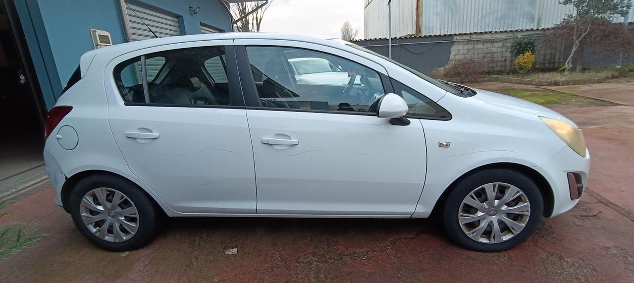 Opel Corsa 1.2 85CV 5 porte GPL-TECH Elective