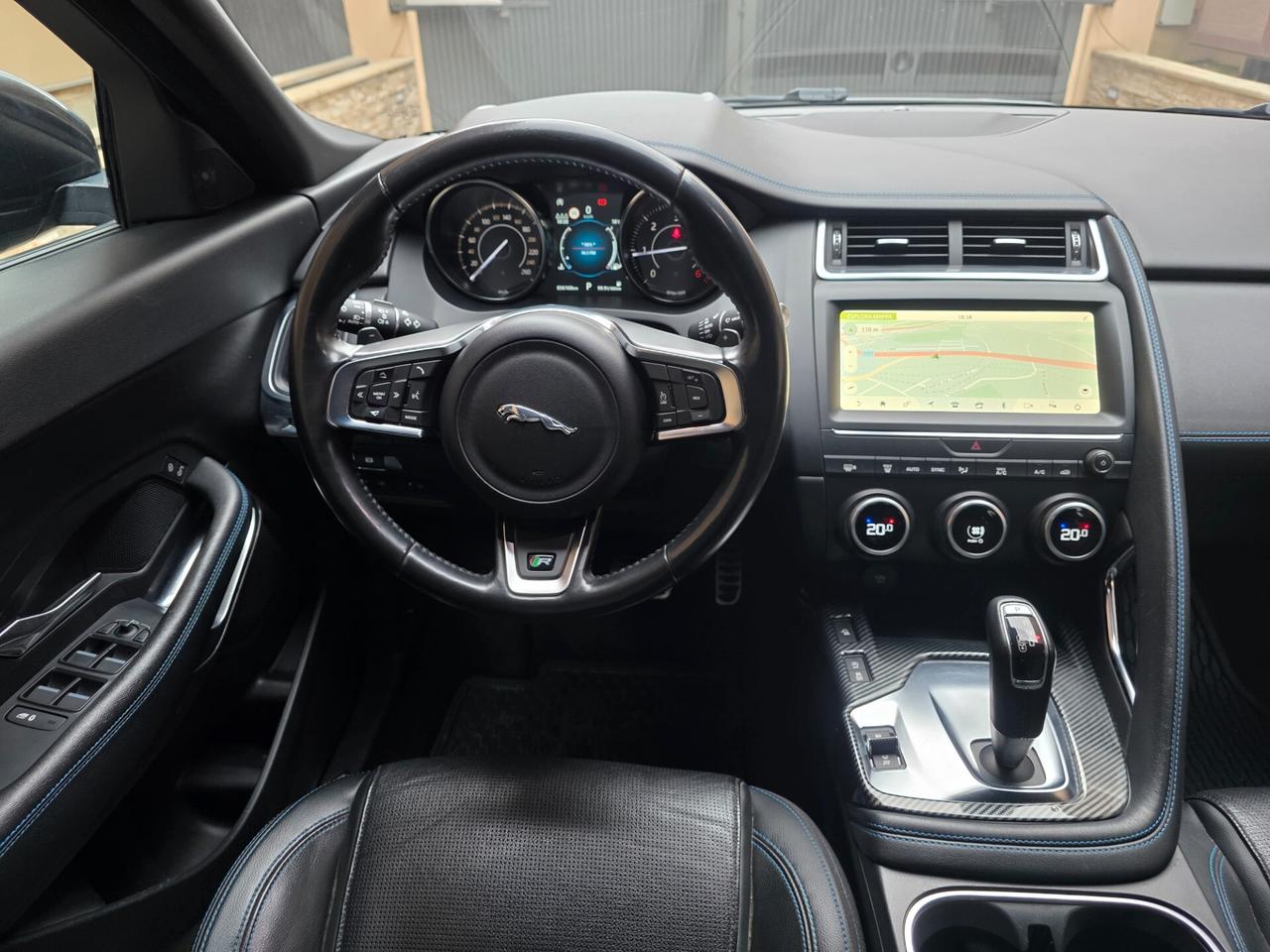 Jaguar E-Pace 2.0D 150 CV AWD aut. R-Dynamic S