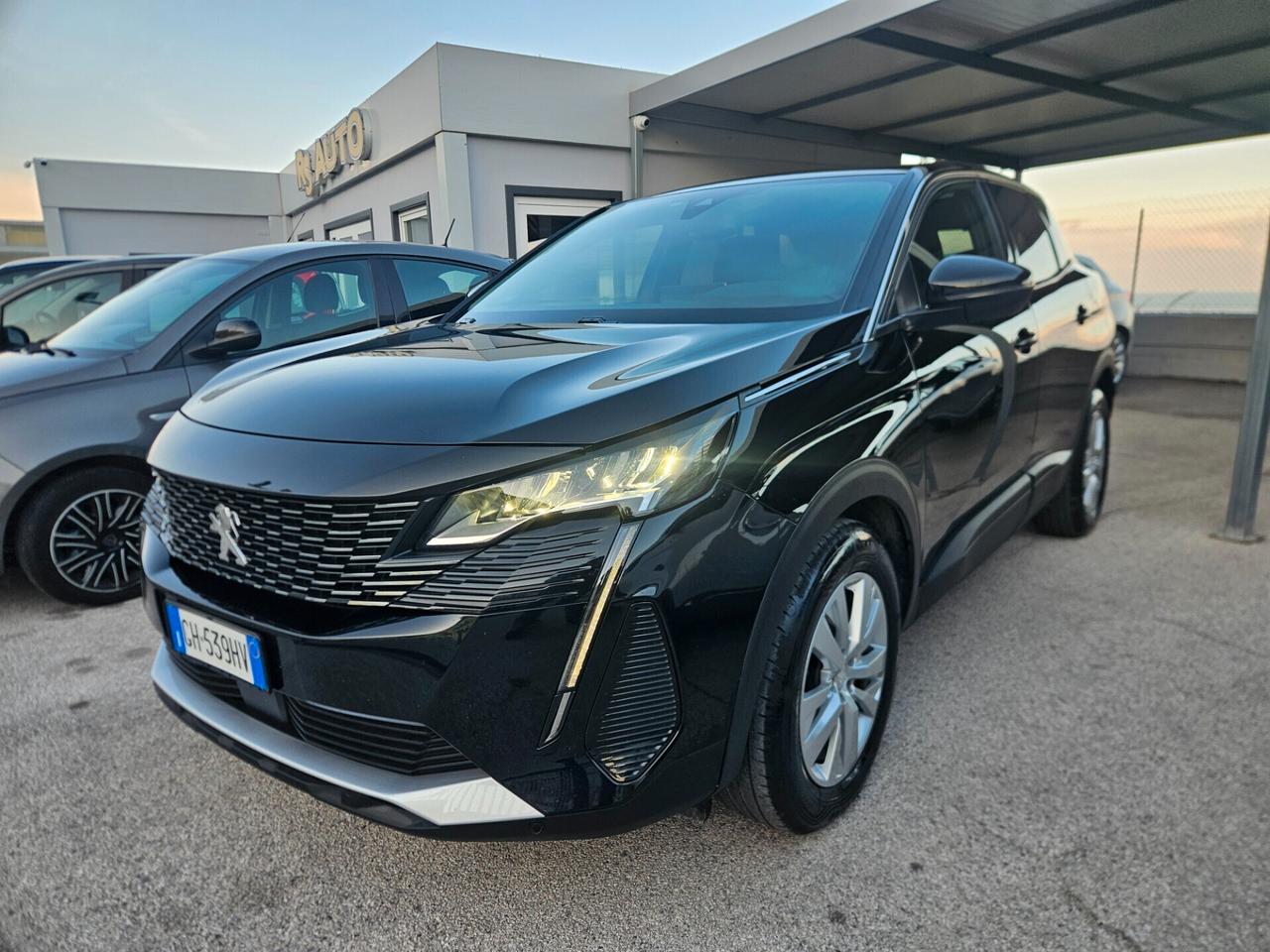 Peugeot 3008 BlueHDi 130 S&S EAT8 Business Pack