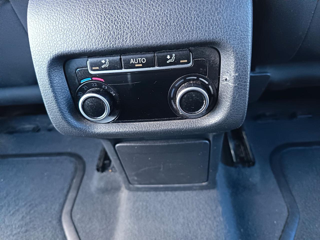 Volkswagen Sharan 2013 2.0 TDI Highline BlueMotion 7 POSTI OCCASIONE