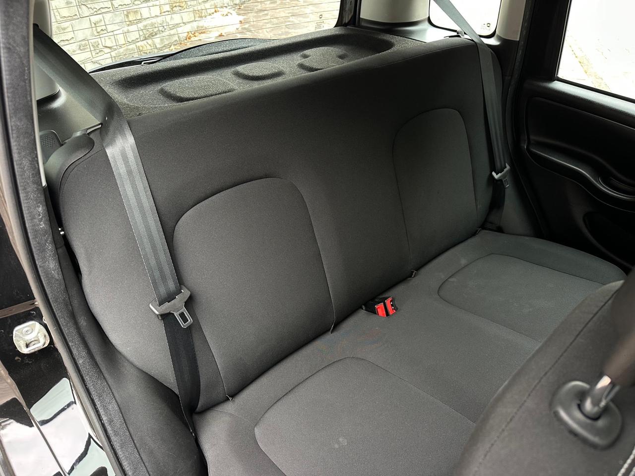 Fiat Panda 1.0 FireFly S&S Hybrid Garmin