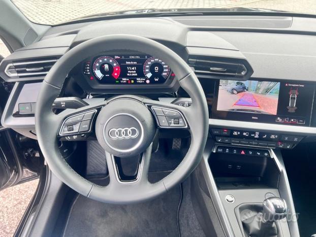 AUDI A3 SPB 35 TFSI / Retrocamera