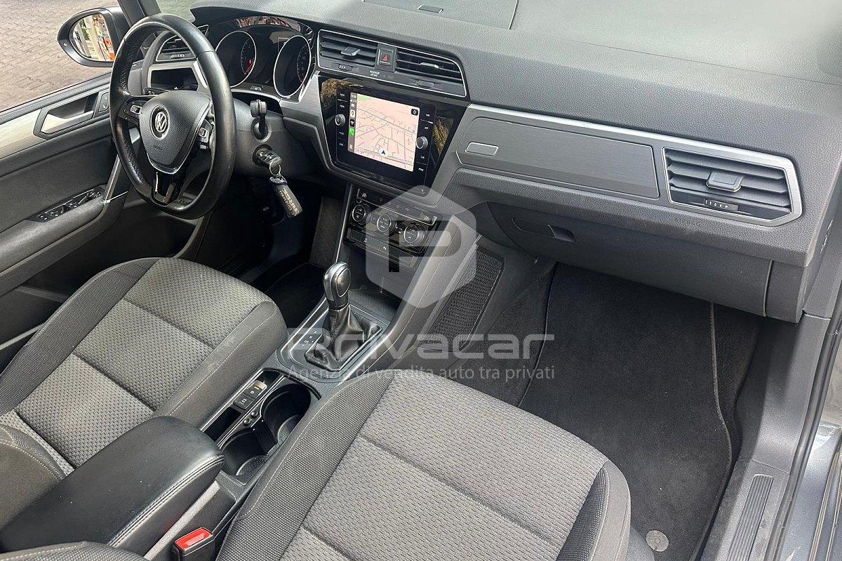 VOLKSWAGEN Touran 2.0 TDI 115 CV DSG Business BlueMotion Technology