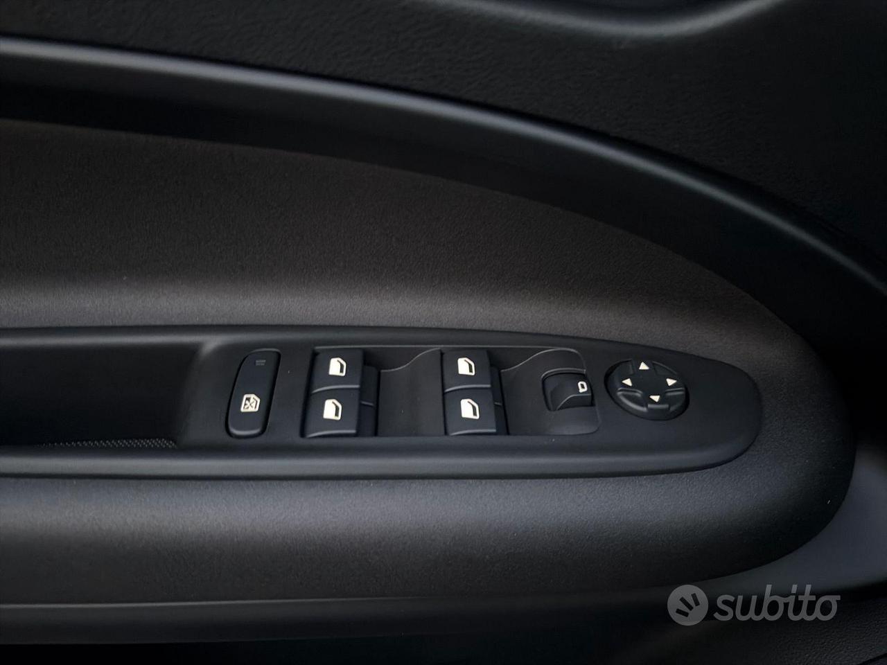 Alfa Romeo Junior 1.2 145 cv HYBRID SPECIALE KM0