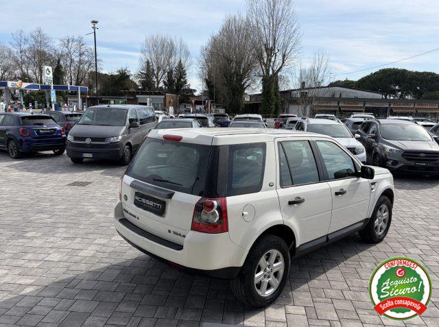 LAND ROVER Freelander 2.2 TD4 S
