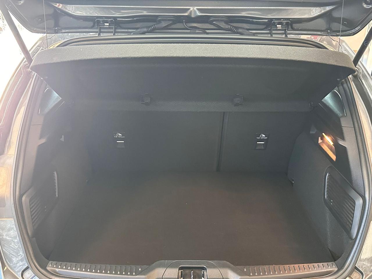 Ford Focus 1.5 EcoBlue 120 CV 5p. ST-Line