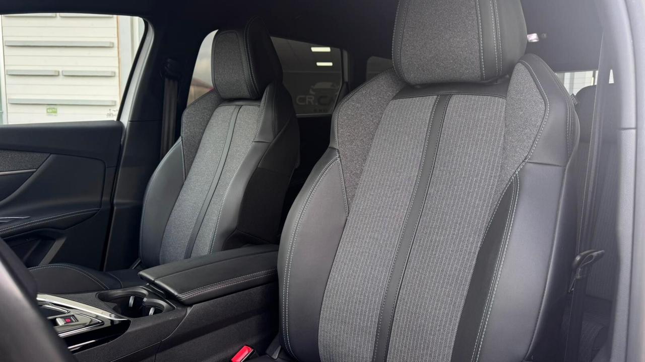 Peugeot 5008 BlueHDi 130 S&S EAT8 Allure Pack