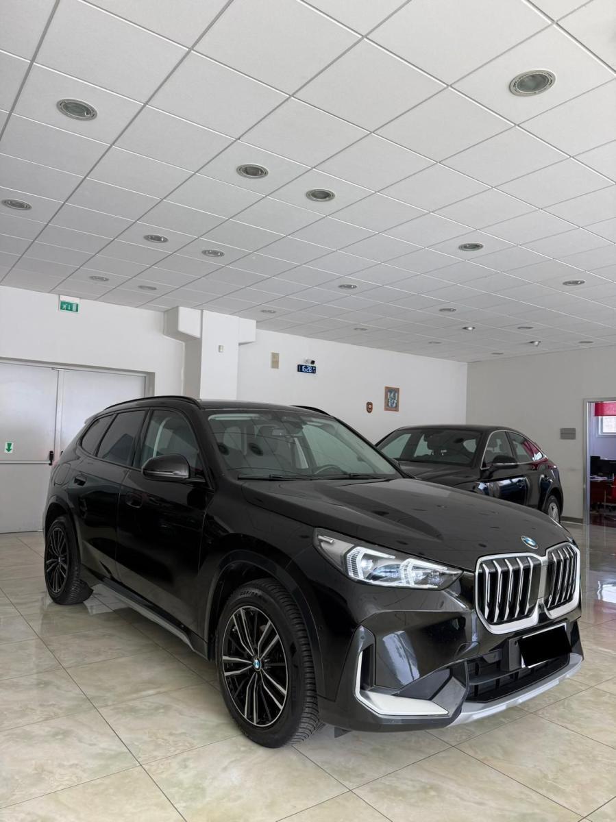 BMW - X1 - sDrive 18d xLine