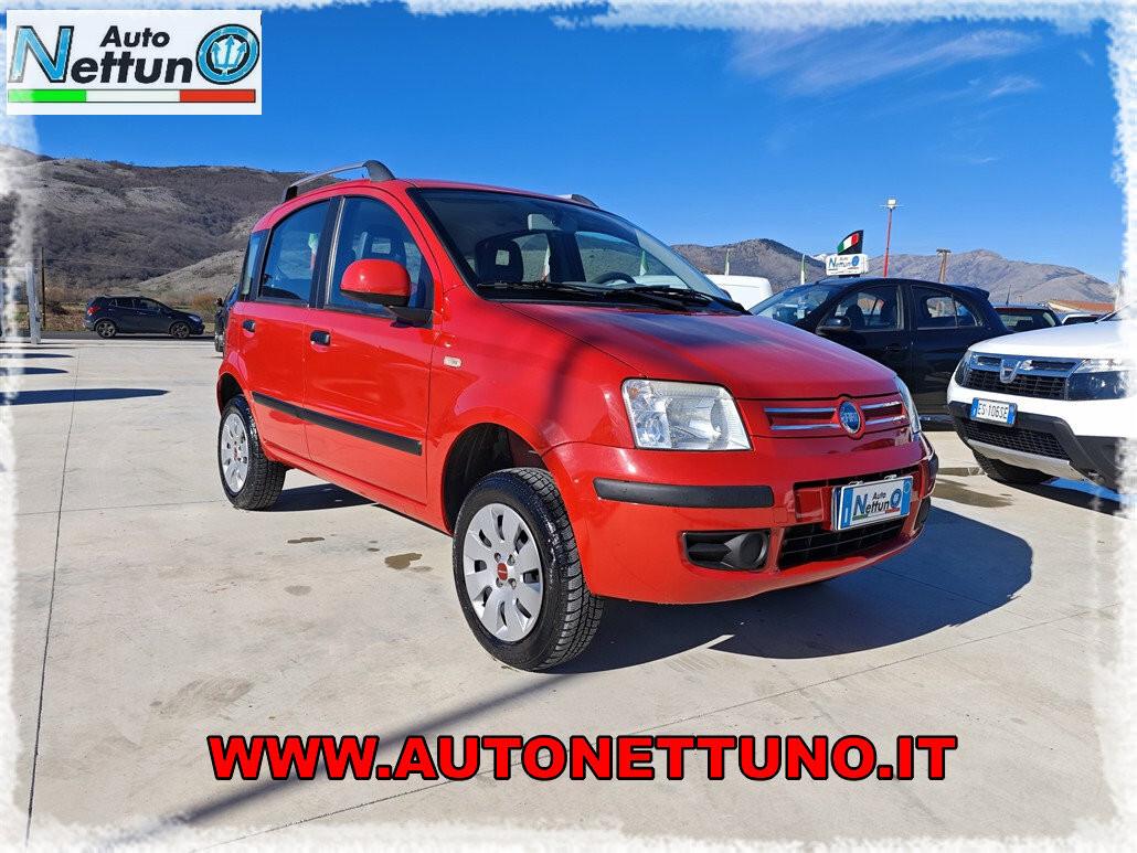 Fiat Panda 1.3 MJT 16V 4x4 con Gancio Traino
