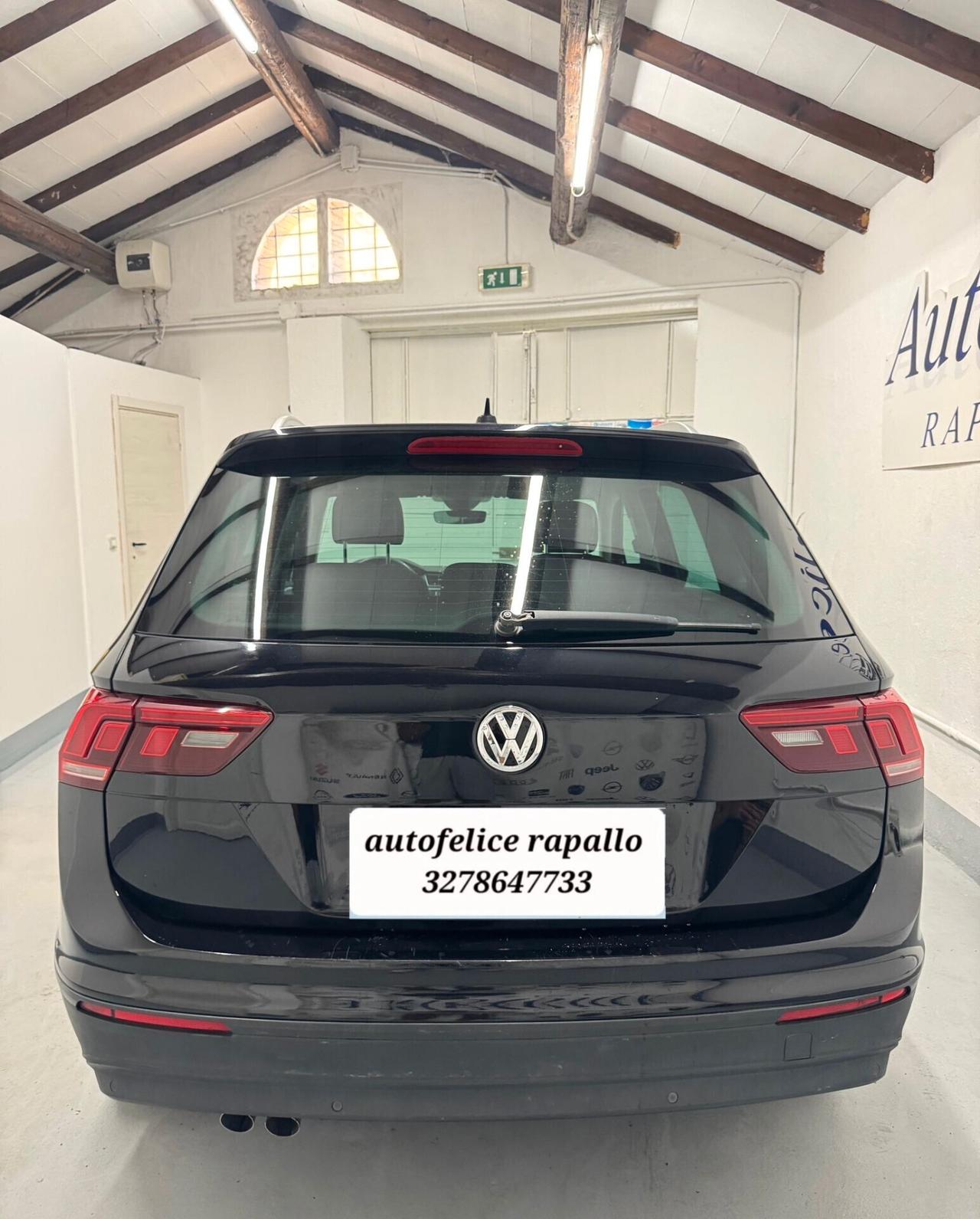 Volkswagen Tiguan 2.0 TDI SCR DSG 4MOTION Business BMT