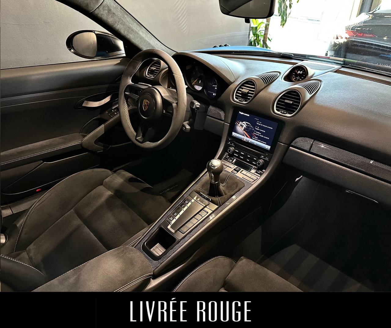 Porsche 718 Cayman 4.0 GT4