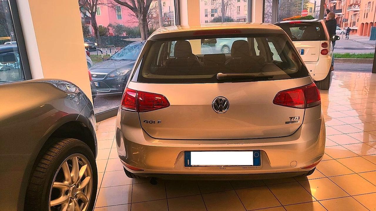 Volkswagen Golf 1.6 TDI 5p. Trendline BlueMotion Technology