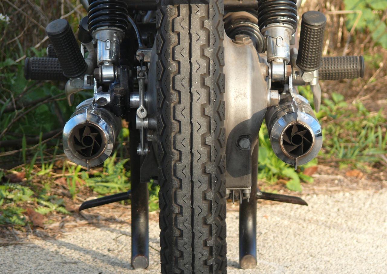 Moto Guzzi V7 SPORT (M1225)