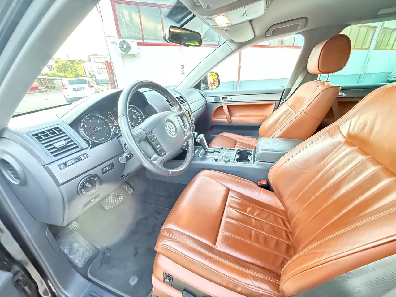 Volkswagen Touareg 3.0/240CV V6 TDI DPF Dakar