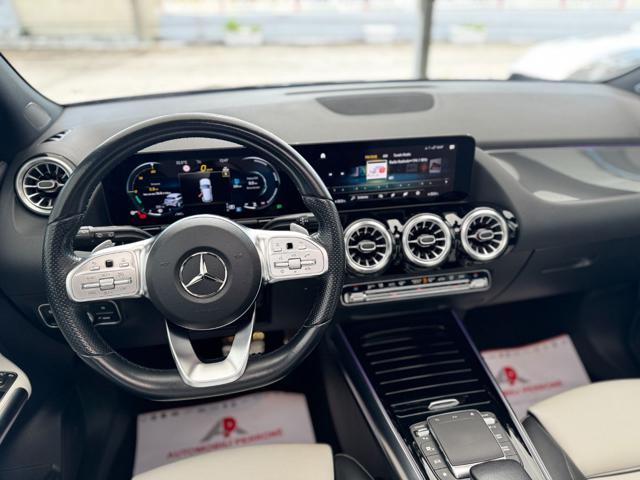 MERCEDES-BENZ GLA 200 d Premium AMG (Night Pack/Tetto Pan./Full Led)