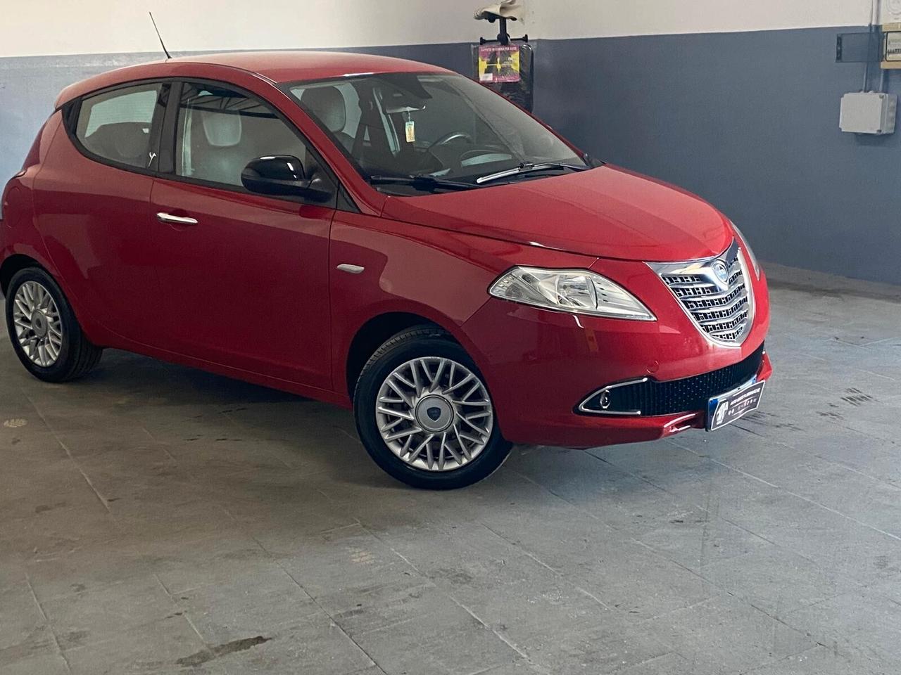 Lancia Ypsilon 1.2 69 CV 5 porte GPL Ecochic Gold