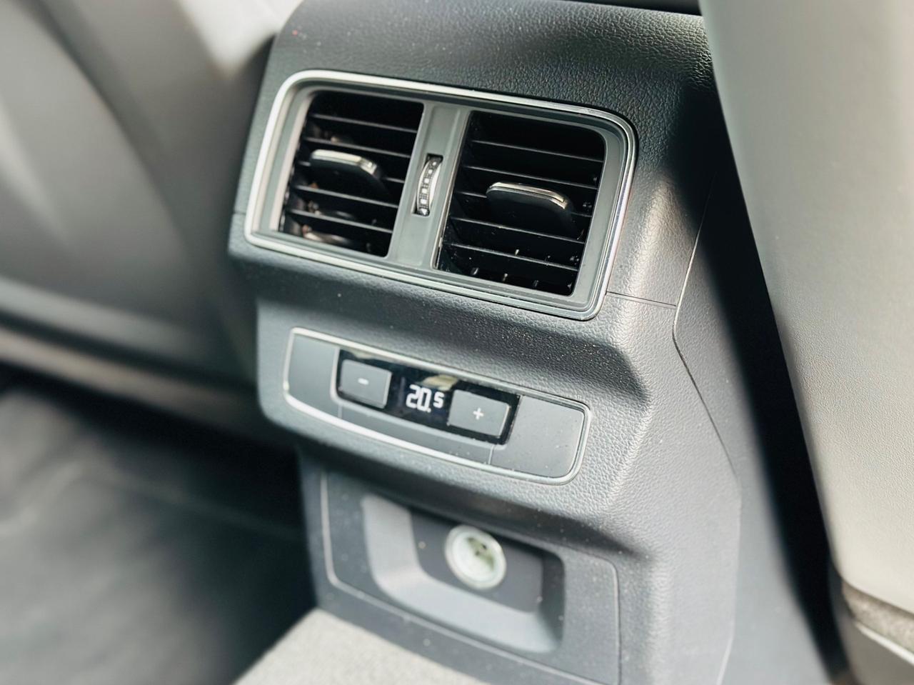 Audi Q5 2.0 TDI 190CV quattro Stronic S-LINE