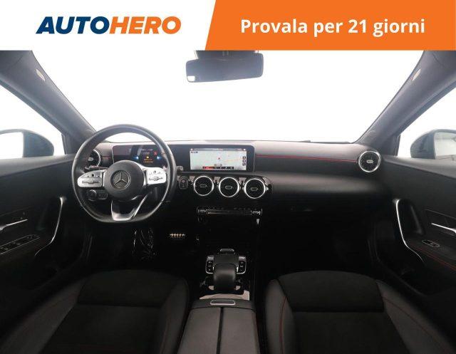 MERCEDES-BENZ A 180 d Automatic Premium