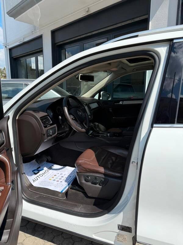 Volkswagen Touareg 3.0 V6 tdi Executive 245cv tiptronic
