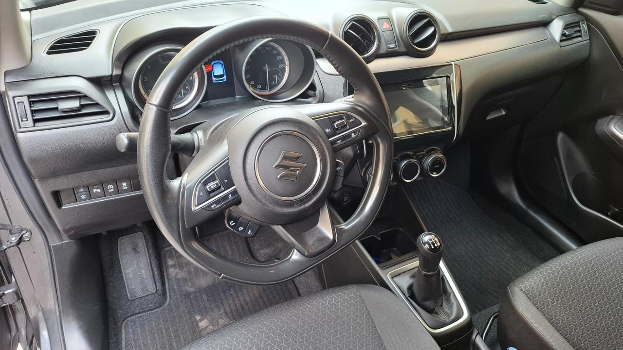 Suzuki Swift 1.2 Hybrid Top