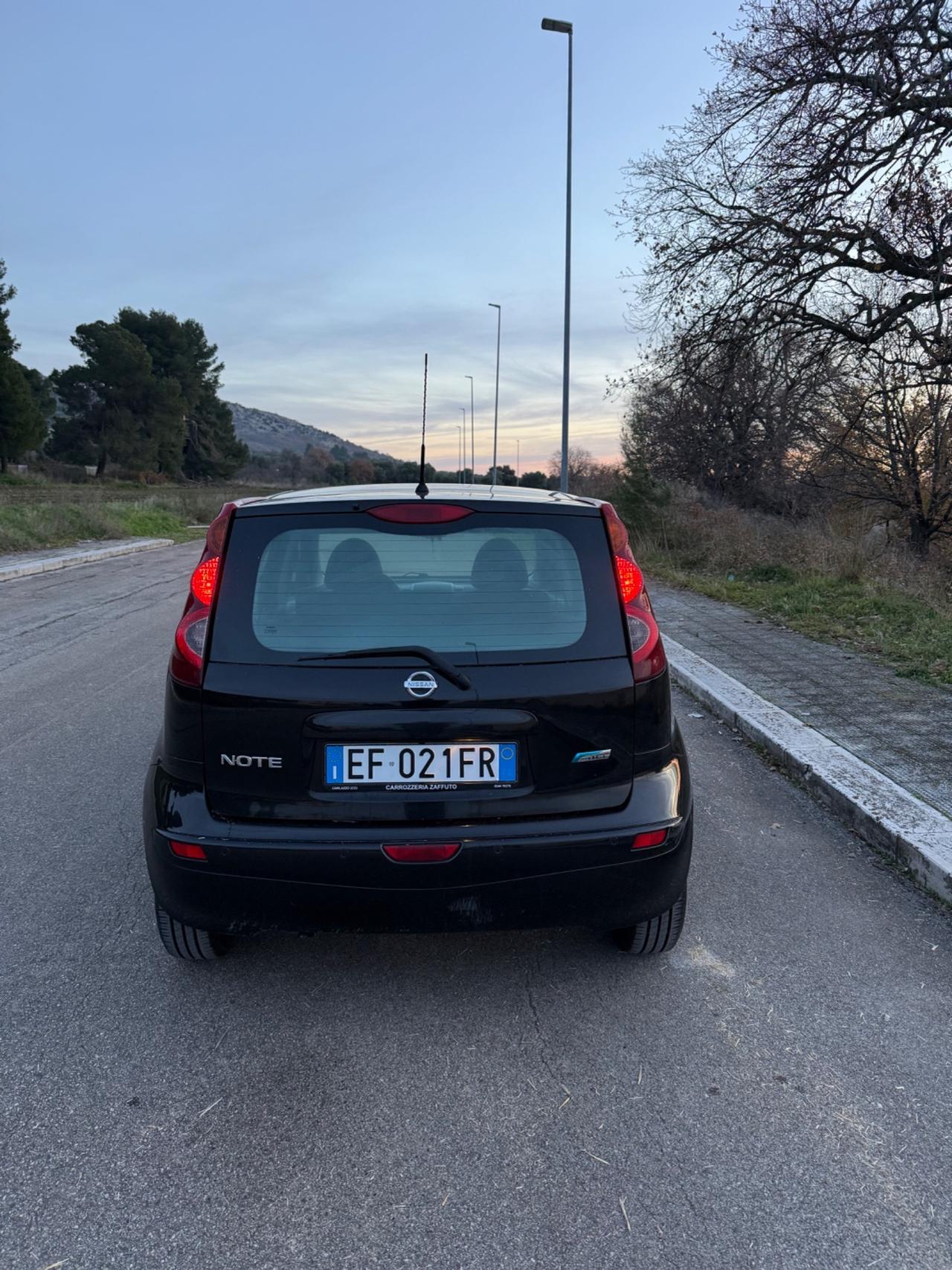 Nissan Note 1.5 dCi 90CV Tekna