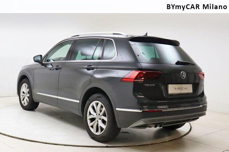 Volkswagen Tiguan 2.0 TDI SCR BlueMotion Business 4Motion DSG