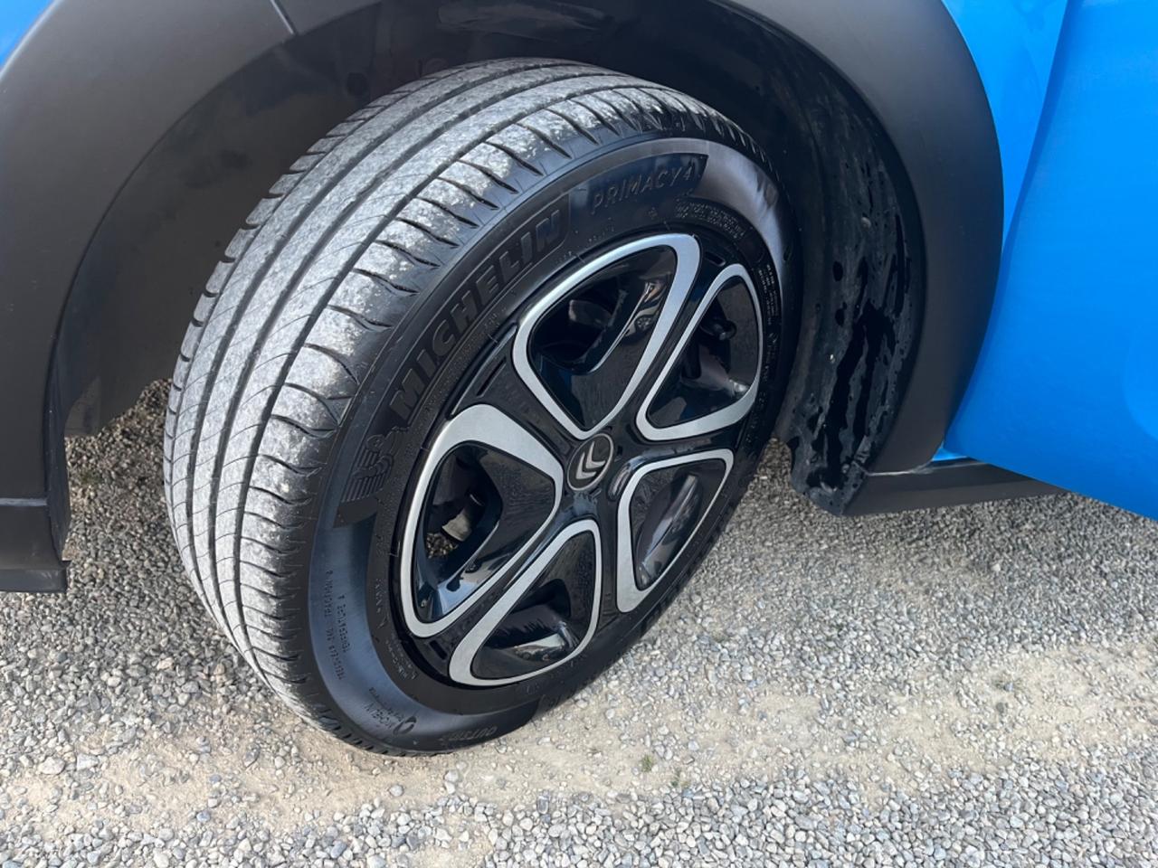 Citroen C3 PureTech 82 Shine 2018 1.2 BENZINA 84.000 KM