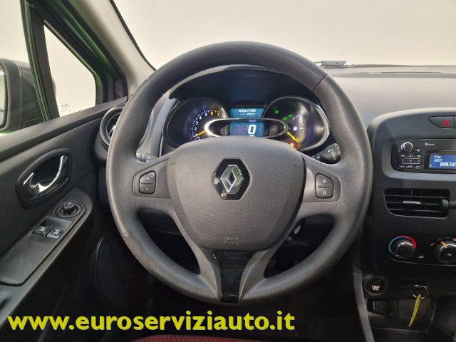 RENAULT Clio 1.2 75CV 5 porte Wave