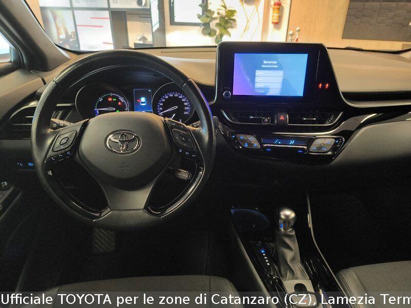 Toyota C-HR C-HR 1.8 Hybrid E-CVT Trend