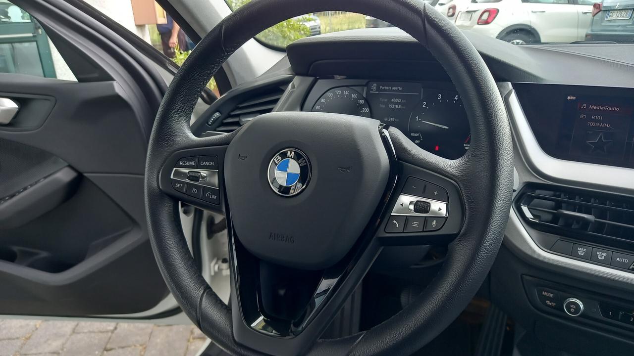 Bmw 116 116i 5p. Msport Exterior Auto