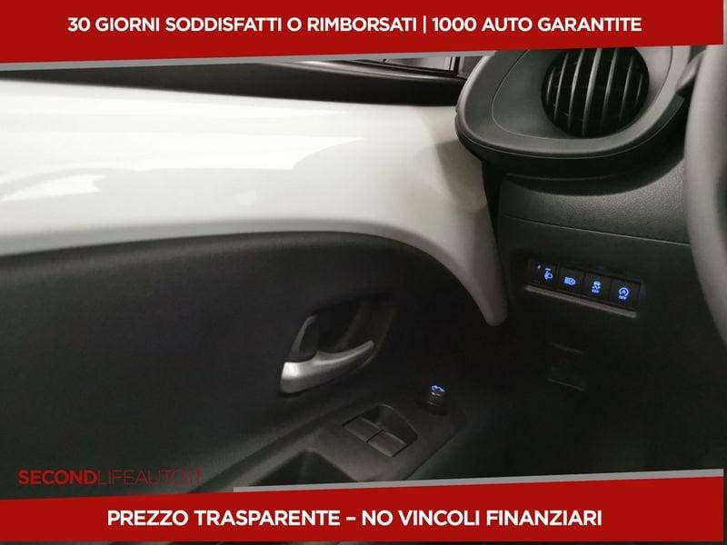 Toyota Aygo X 1.0 Active 72cv s-cvt
