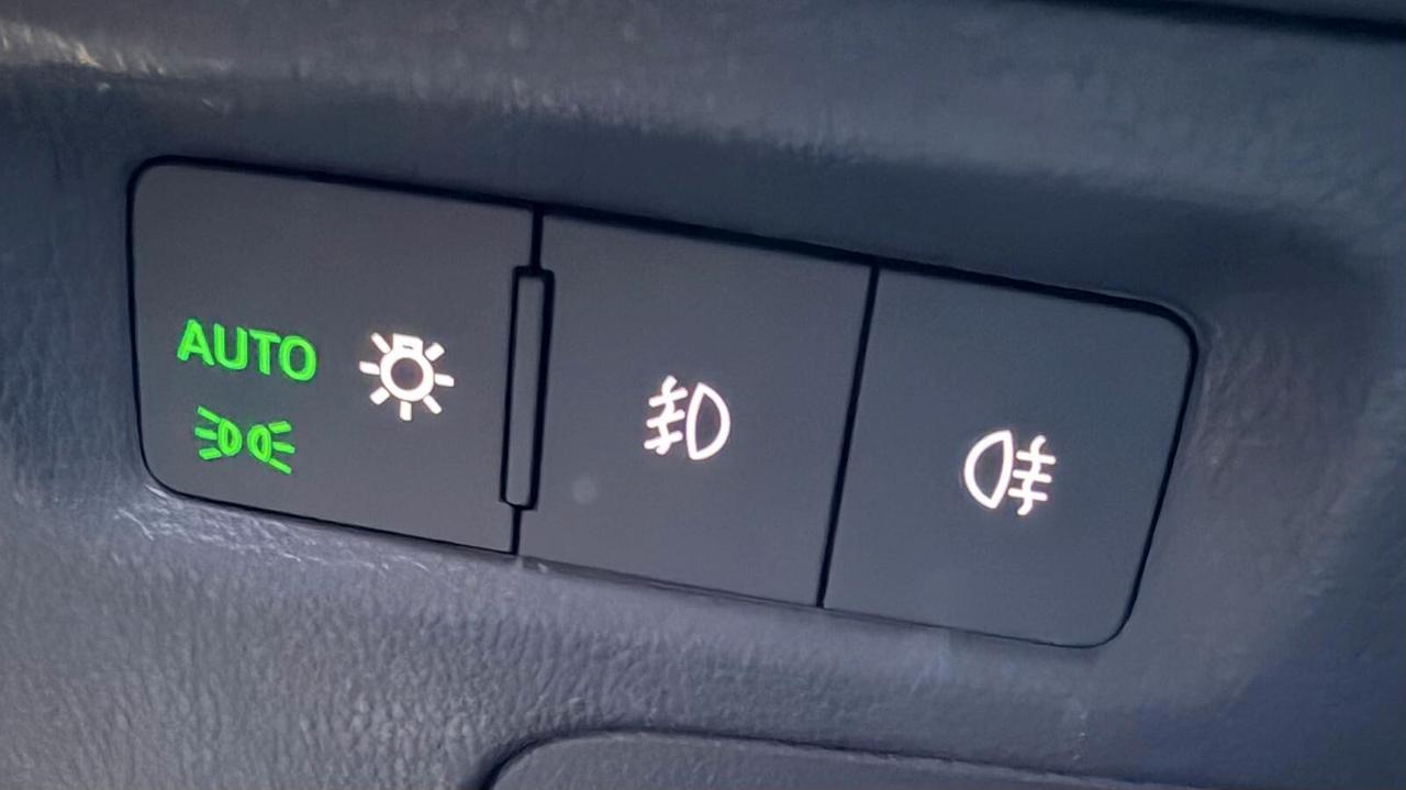 Skoda Octavia 2.0 TDI EVO SCR DSG Wagon Sportline