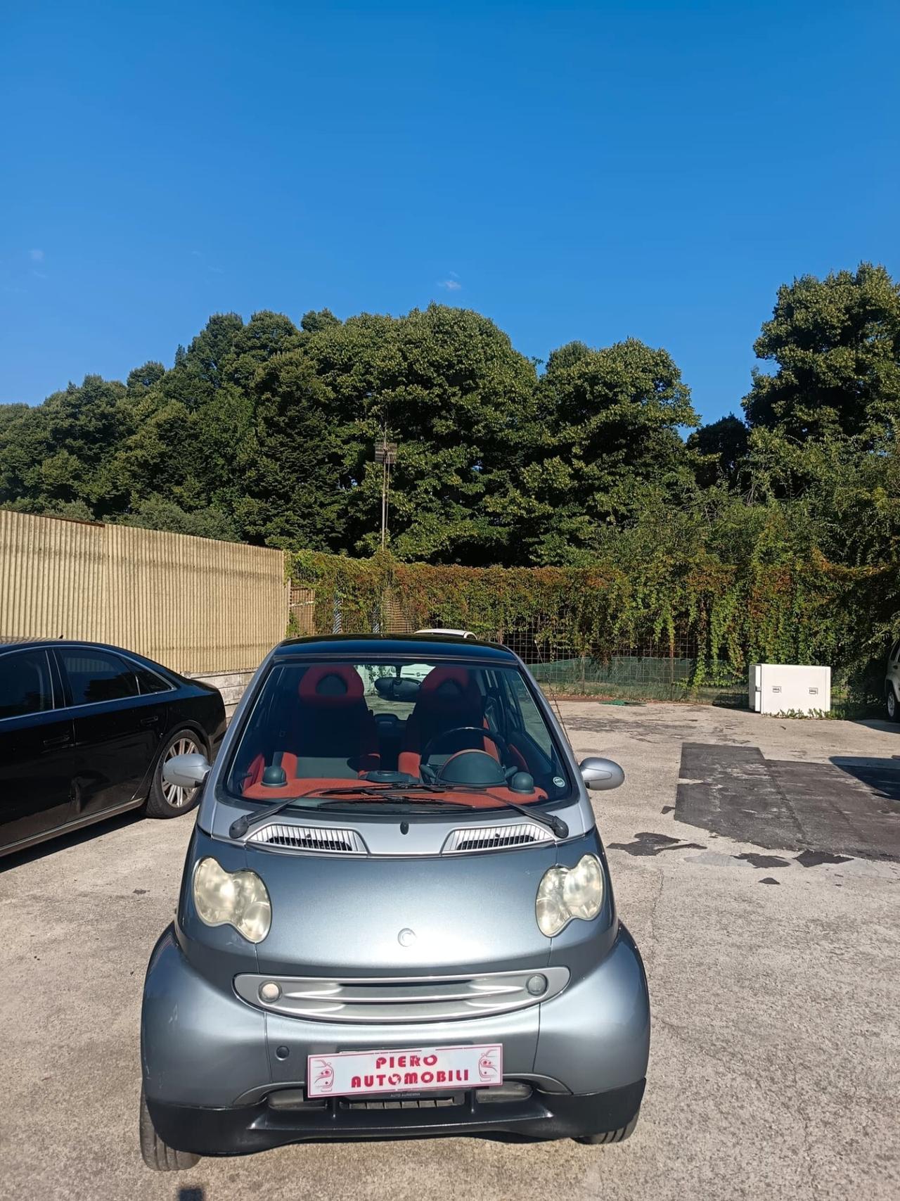 Smart ForTwo 700 coupé pure (45 kW)