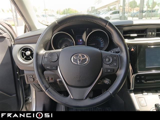 TOYOTA Auris 5 Porte 1.8 Hybrid Lounge CVT my17