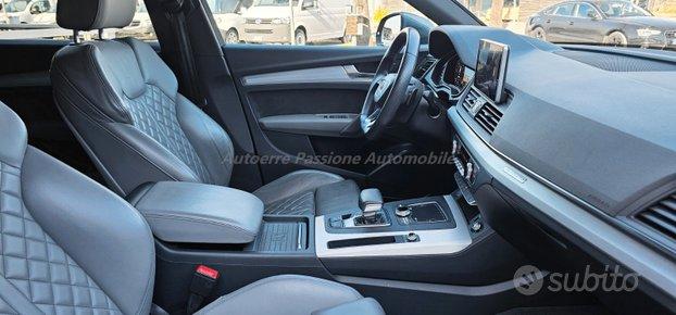 Audi A5 AUDI Q5 2.0 Tdi Quattro S-Line