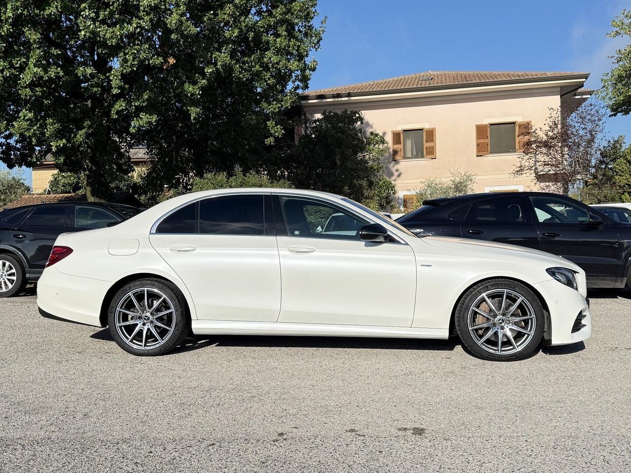 MERCEDES BENZ E 200 BERLINA BUSINESS SPORT STYLE
