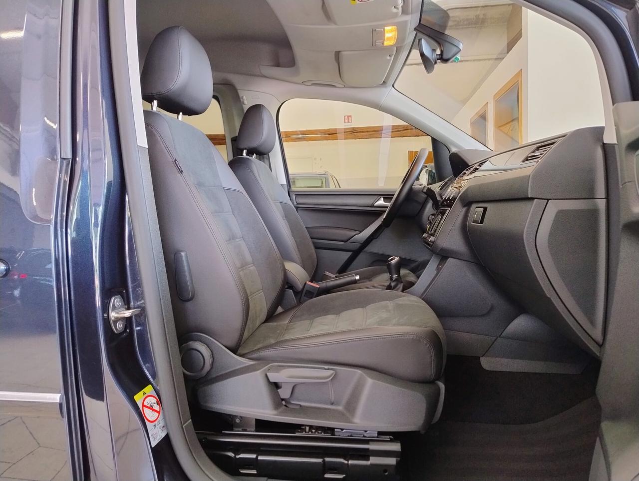 Volkswagen Caddy MAXI 2.0TDI Highline 7posti ALCANTARA CAMERA