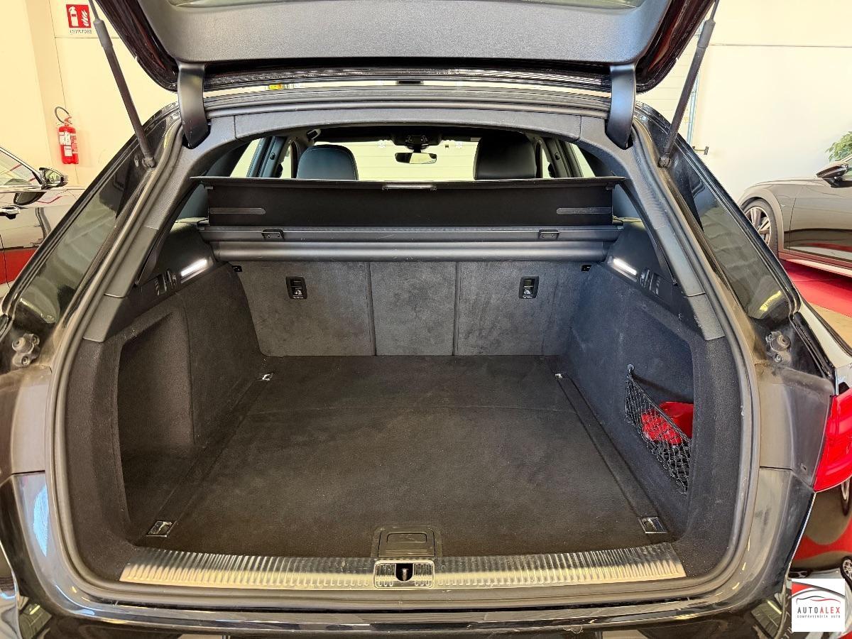 AUDI - A4 Avant - 2.0 TDI 150CV S-LINE
