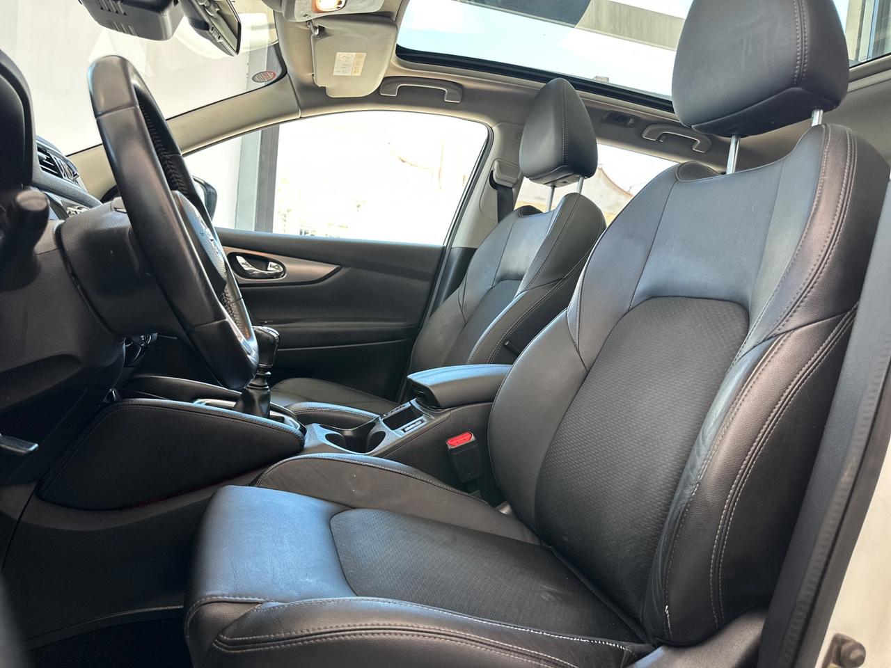 Nissan Qashqai 1.5 dCi Tekna+ Tetto Panoramico