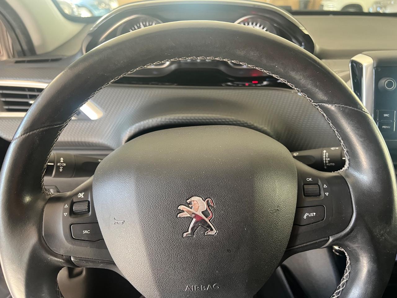 Peugeot 2008 PureTech Turbo 110 S&S Black Matt