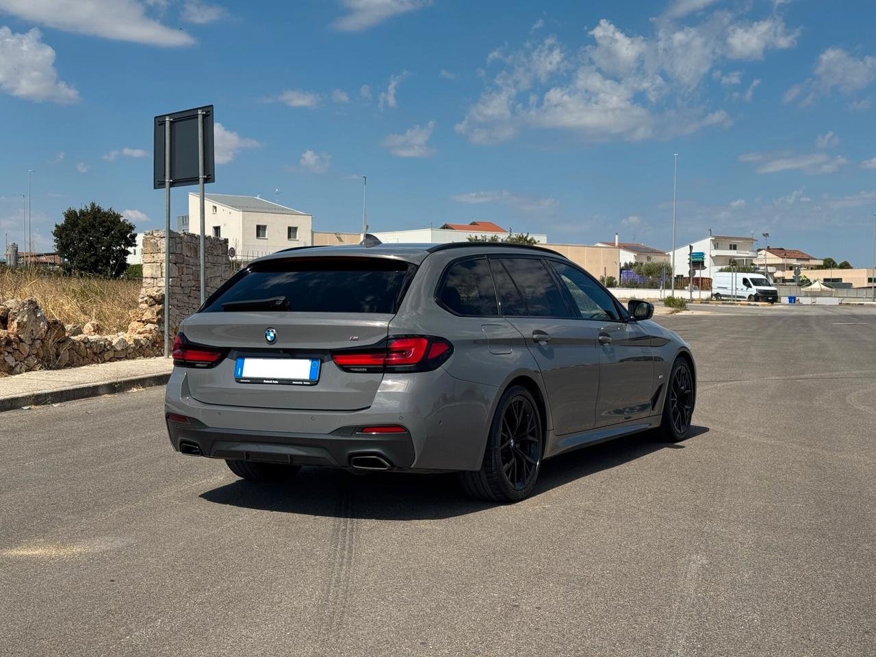 Bmw 530d 48V xDrive Touring Business 3.0 Mhev 249 cv