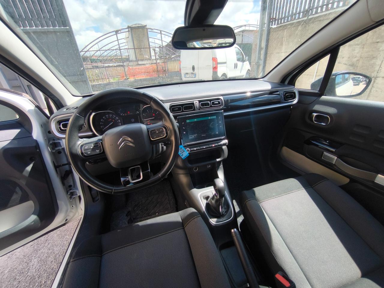 Citroen C3 BlueHDi 100 S&S Shine navigatore