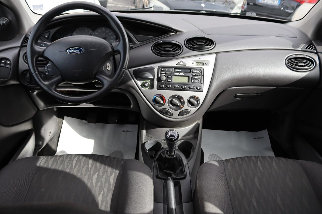 Ford Focus 1.6i 16V cat 5p. Ghia