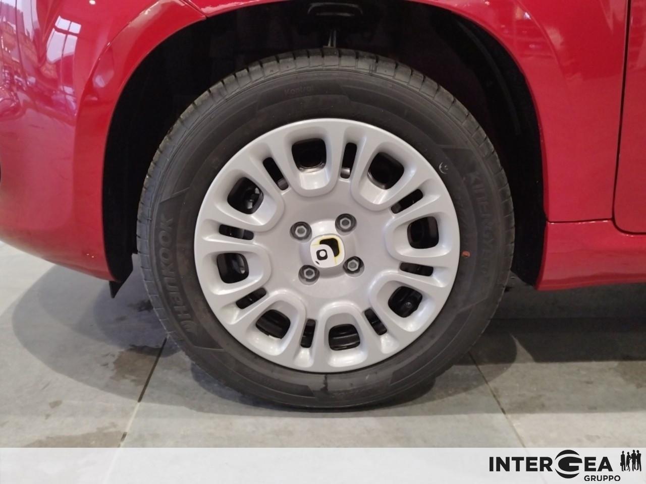 FIAT Pandina 1.0 firefly hybrid Icon s&s 70cv 5p.ti