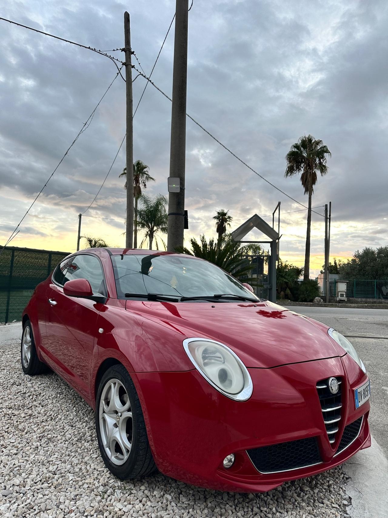 Alfa Romeo MiTo 1.6 JTDm 16V Distinctive Sport Pack