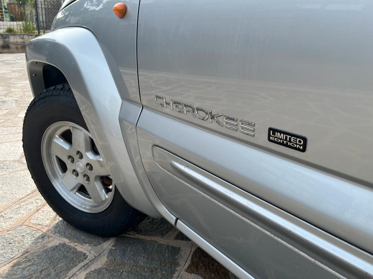 Jeep Cherokee 2.5 CRD Limited