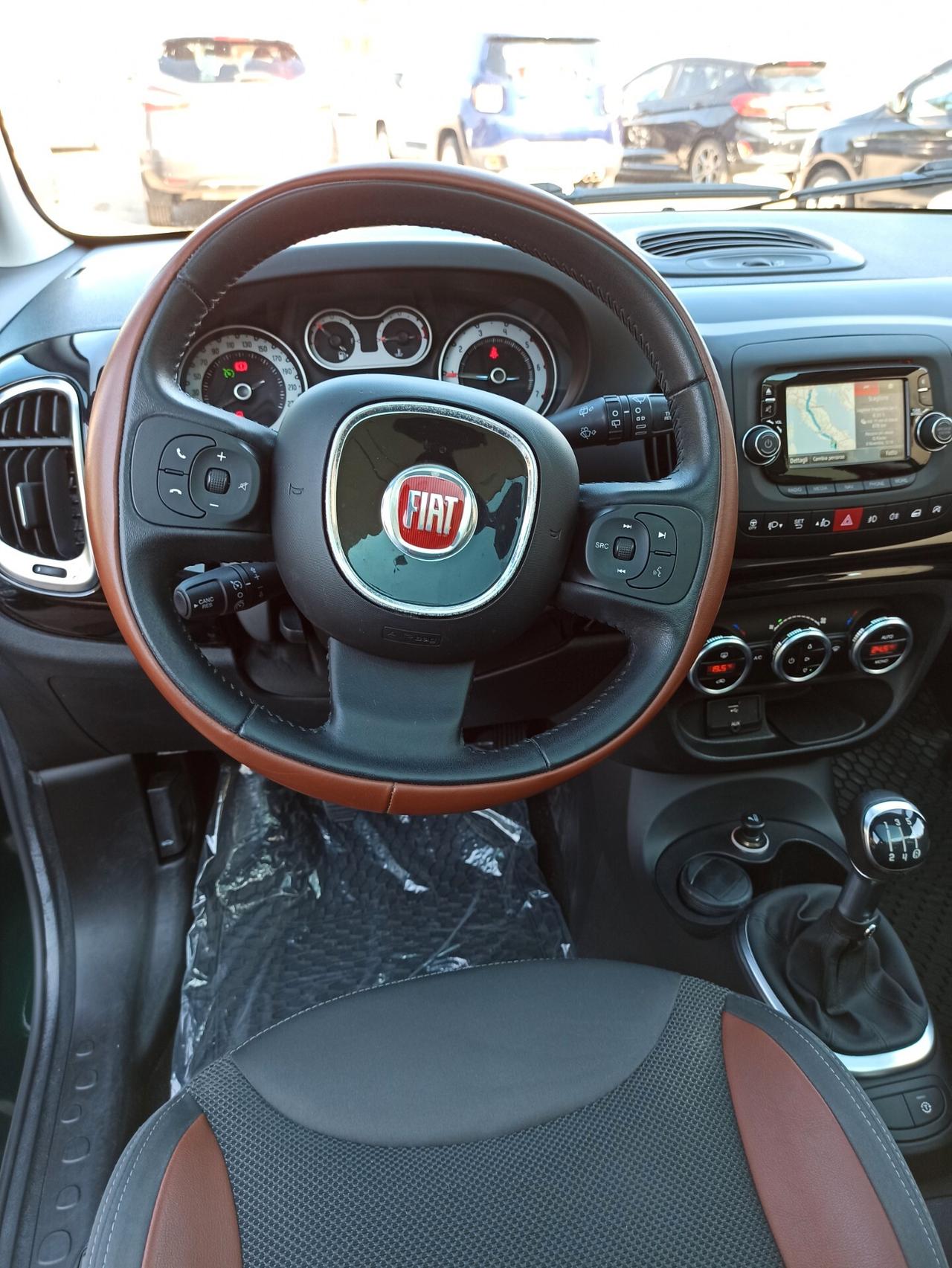 Fiat 500L 1.3 Multijet 85 CV Trekking Tetto panoramico bicolore