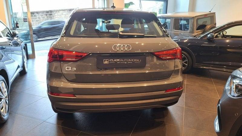 Audi Q3 35 TDI S tronic Business